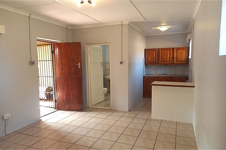 2 Bedroom Property for Sale in Albertinia Western Cape